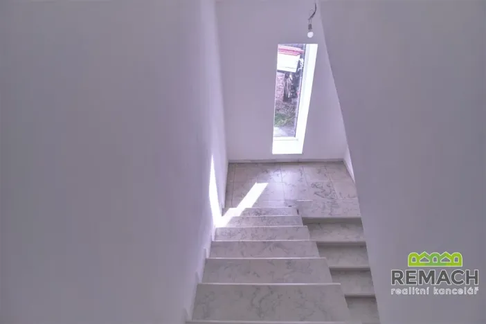 Pronájem rodinného domu, Zlechov, 180 m2