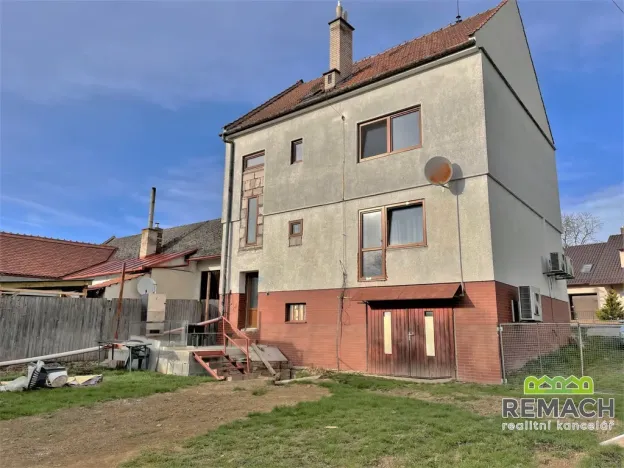Pronájem rodinného domu, Zlechov, 180 m2