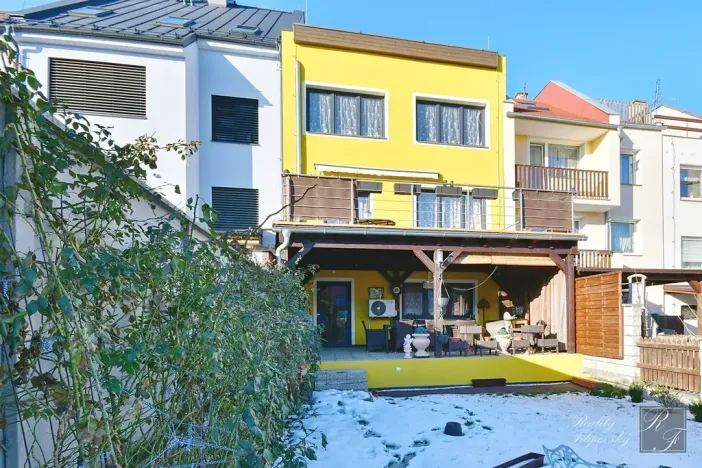 Prodej rodinného domu, Chlumec, 221 m2