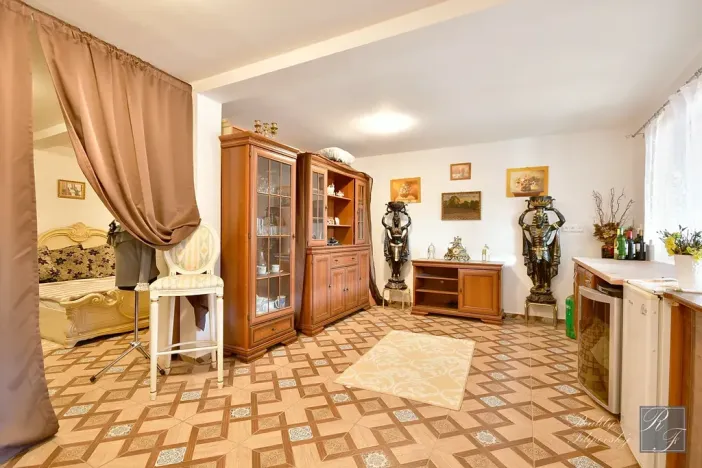 Prodej rodinného domu, Chlumec, 221 m2