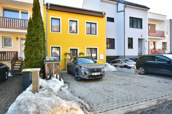 Prodej rodinného domu, Chlumec, 221 m2