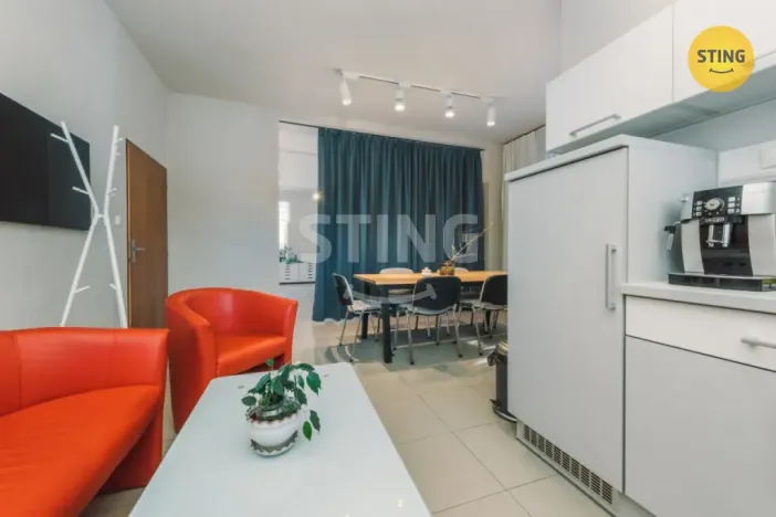 Prodej komerční nemovitosti, Svratka, Táborská, 880 m2