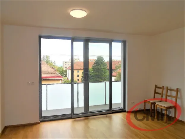 Pronájem bytu 1+kk, Praha, Čumpelíkova, 37 m2