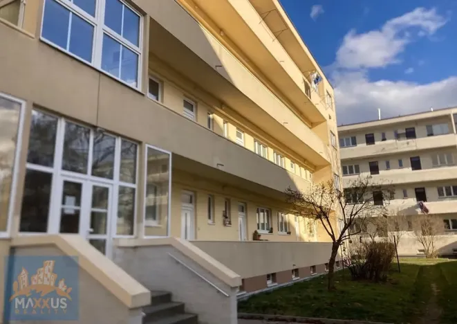 Pronájem bytu 2+kk, Praha - Krč, Neveklovská, 45 m2