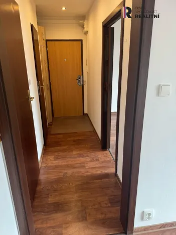 Pronájem bytu 2+kk, Tábor, nám. Přátelství, 40 m2