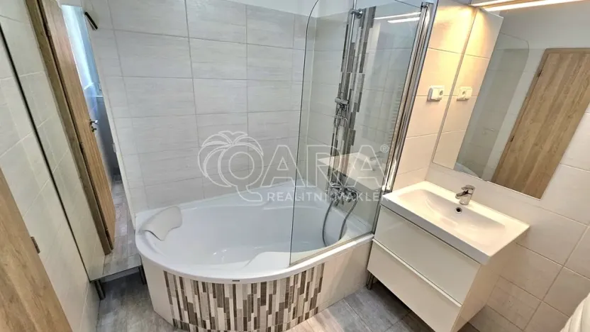 Pronájem bytu 3+kk, Žebrák, Sídliště, 53 m2