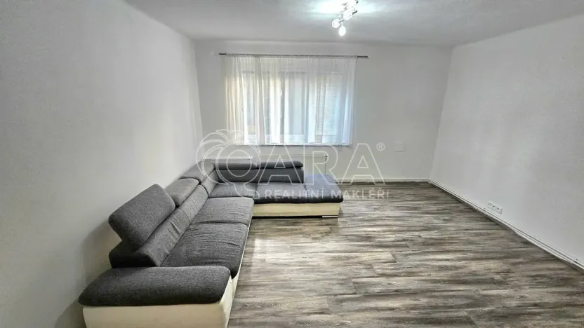 Pronájem bytu 3+kk, Žebrák, Sídliště, 53 m2