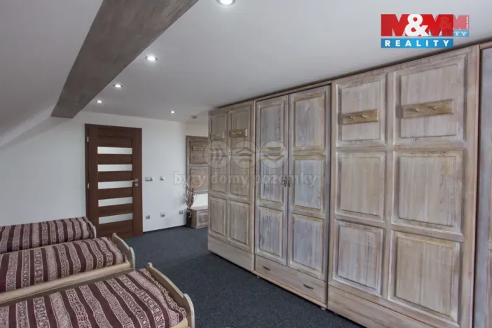 Prodej ubytování, Dolní Bečva, 325 m2