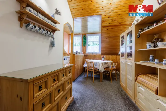 Prodej bytu 4+1, Karlovy Vary, Ondřejská, 79 m2