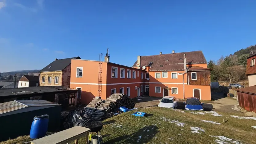 Prodej bytu 2+1, Dolní Poustevna, Sadová, 78 m2