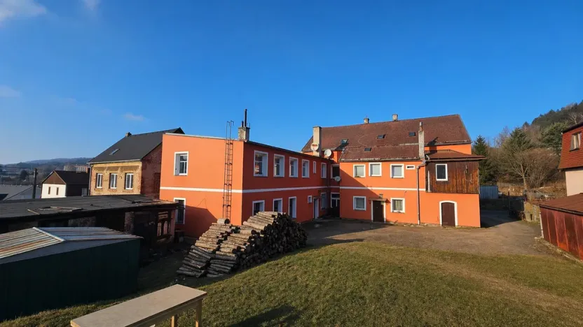 Prodej bytu 2+1, Dolní Poustevna, Sadová, 78 m2