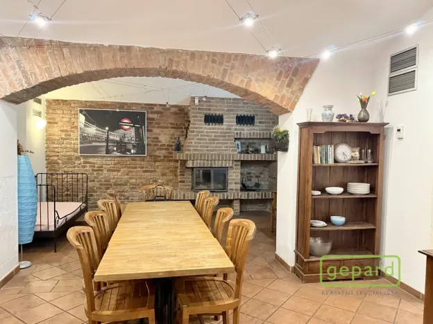 Pronájem kanceláře, Praha - Vinohrady, Bělehradská, 132 m2