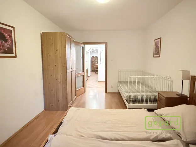 Pronájem kanceláře, Praha - Vinohrady, Bělehradská, 132 m2