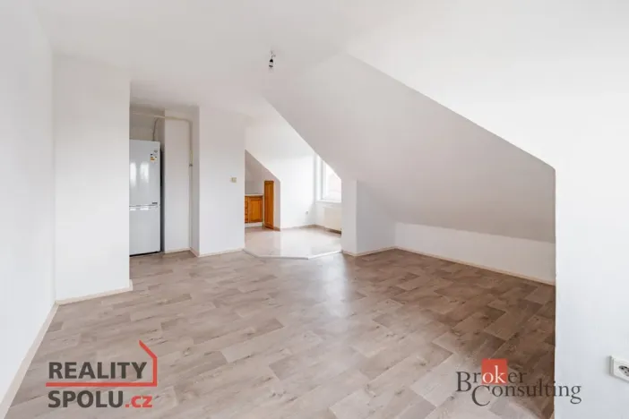 Pronájem bytu 2+kk, Třeboň - Třeboň II, Táboritská, 52 m2