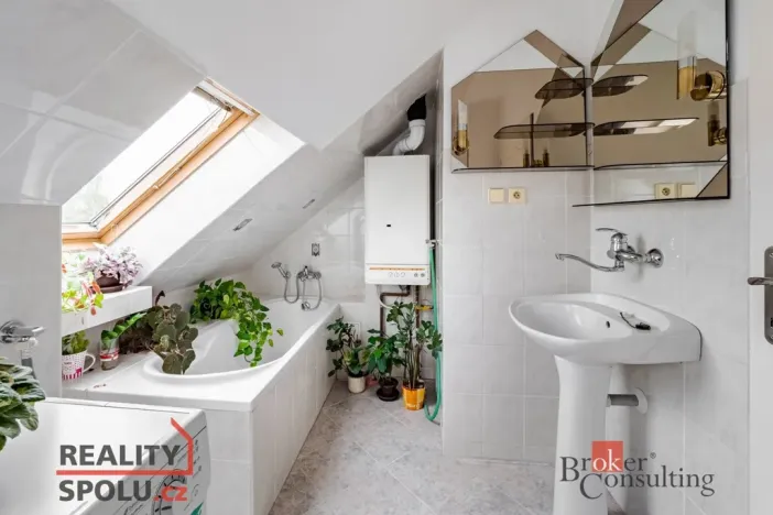 Pronájem bytu 2+kk, Třeboň - Třeboň II, Táboritská, 52 m2