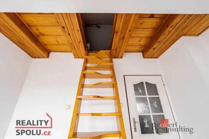 Pronájem bytu 2+kk, Třeboň - Třeboň II, Táboritská, 52 m2