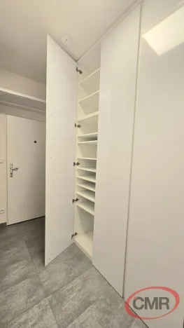 Pronájem bytu 2+kk, Praha, Kytínská, 63 m2