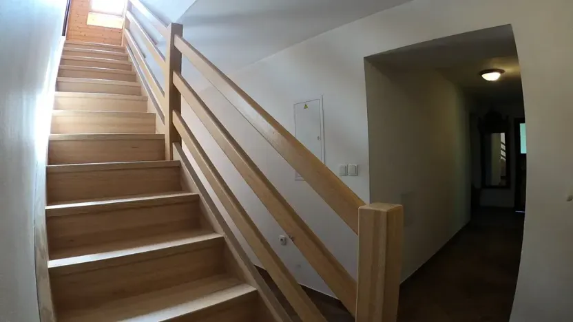 Prodej rodinného domu, Pecka, 300 m2