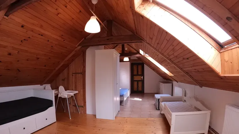 Prodej chalupy, Pecka, 300 m2