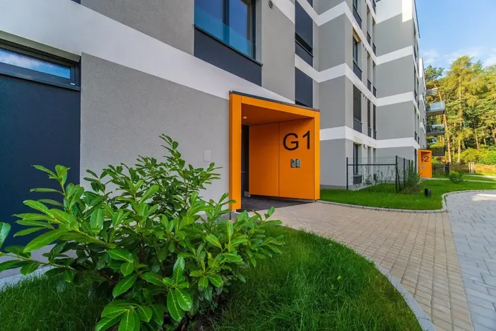 Pronájem bytu 1+kk, Praha - Hostivař, Nurmiho, 42 m2