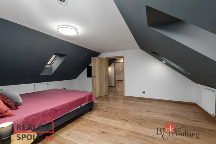 Prodej bytu 4+kk, Plzeň - Lobzy, Lobezská, 120 m2