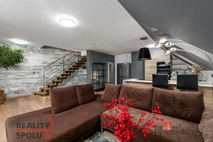 Prodej bytu 4+kk, Plzeň - Lobzy, Lobezská, 120 m2