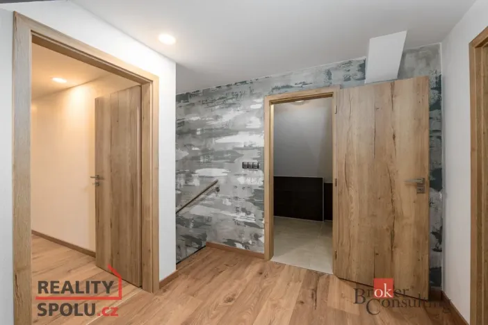 Prodej bytu 4+kk, Plzeň - Lobzy, Lobezská, 120 m2