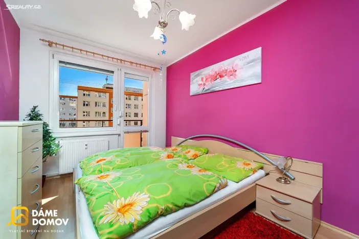 Prodej bytu 3+1, Zlín, Na Honech III, 72 m2