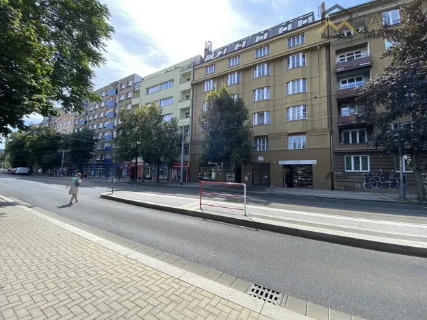 Pronájem bytu 4+kk, Praha - Holešovice, Ortenovo náměstí, 136 m2
