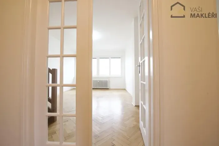 Pronájem bytu 4+kk, Praha - Holešovice, Ortenovo náměstí, 136 m2