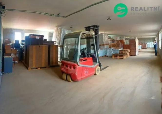 Pronájem skladu, Králův Dvůr, 300 m2