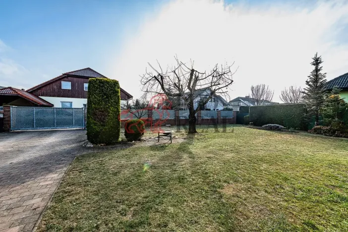 Prodej rodinného domu, Jesenice - Osnice, Hledíková, 164 m2