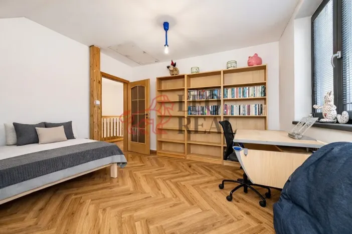 Prodej rodinného domu, Jesenice - Osnice, Hledíková, 164 m2