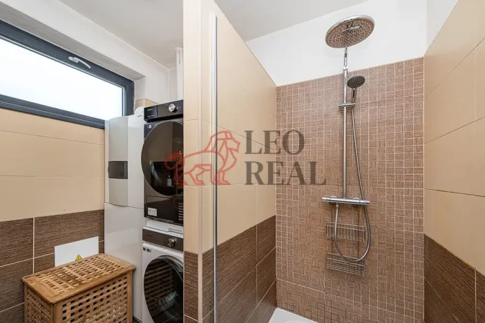 Prodej rodinného domu, Jesenice - Osnice, Hledíková, 164 m2