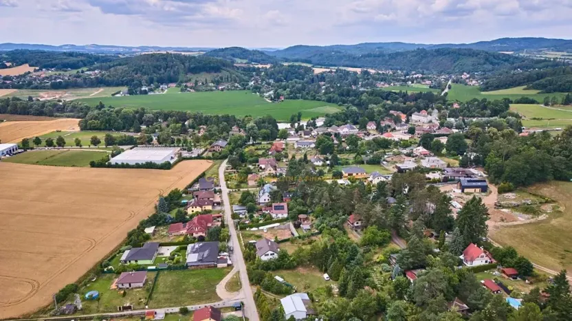 Prodej pozemku pro bydlení, Nespeky, 1509 m2