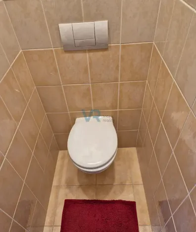 Prodej bytu 3+1, Trhové Sviny, 72 m2