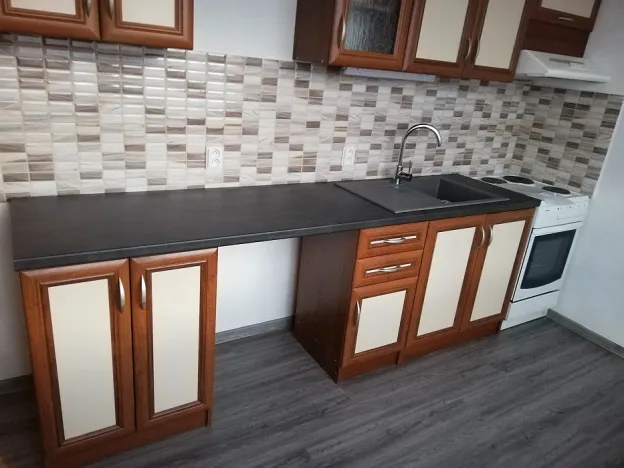 Pronájem bytu 2+1, Liberec - Liberec XII-Staré Pavlovice, Jabloňová, 56 m2