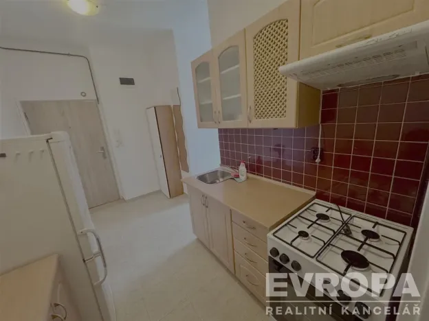 Pronájem bytu 2+1, Plzeň, Plzenecká, 55 m2