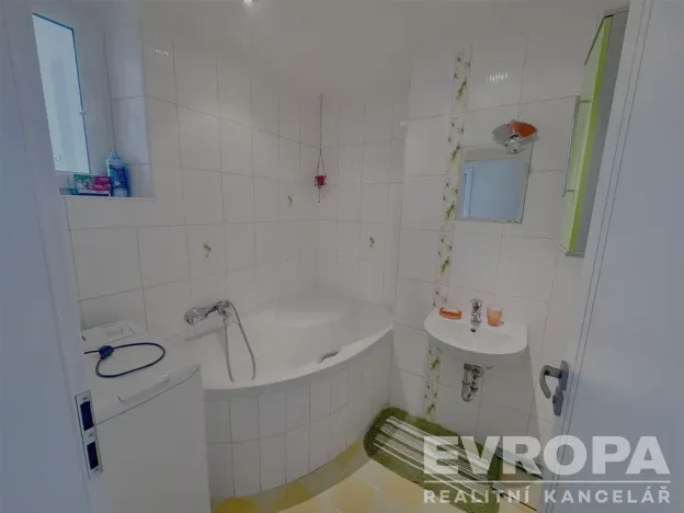 Pronájem bytu 2+1, Plzeň, Plzenecká, 55 m2