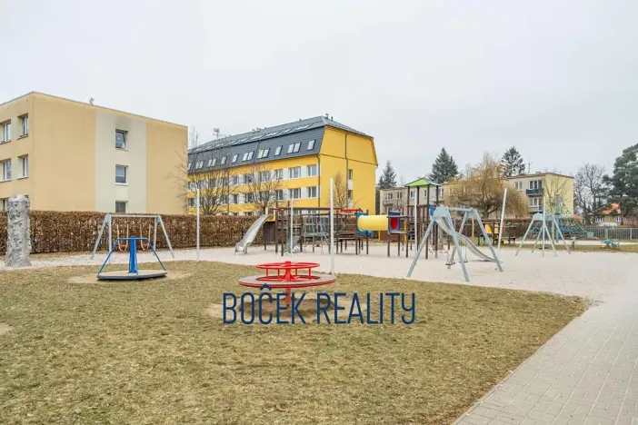 Prodej bytu 3+kk, Žebrák, Sídliště, 62 m2