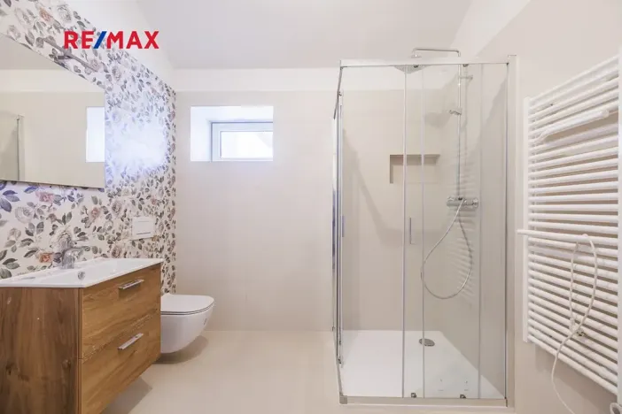 Prodej bytu 3+kk, Svoboda nad Úpou, Nádražní, 65 m2