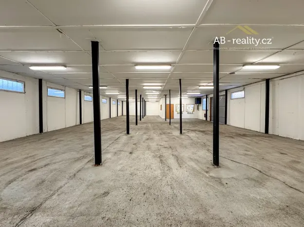 Pronájem skladu, Novosedlice, Vrchoslavská, 274 m2