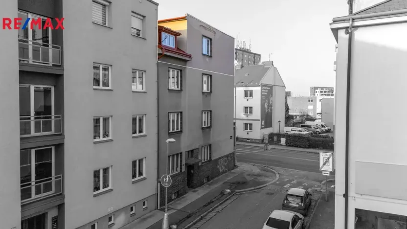 Prodej bytu 2+kk, Hradec Králové - Pražské Předměstí, Oskara Nedbala, 46 m2