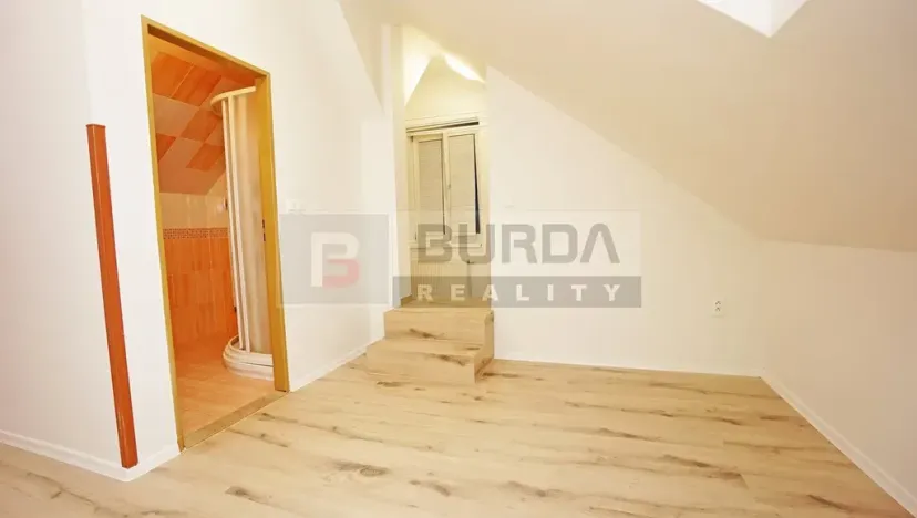 Pronájem bytu 2+kk, Neratovice, 41 m2