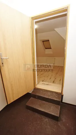 Pronájem bytu 2+kk, Neratovice, 41 m2