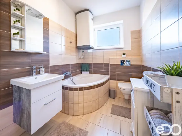 Prodej vily, Všejany, Na Prstýnku, 256 m2