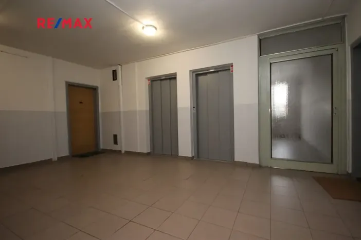 Pronájem bytu 2+kk, Praha - Hlubočepy, Werichova, 45 m2