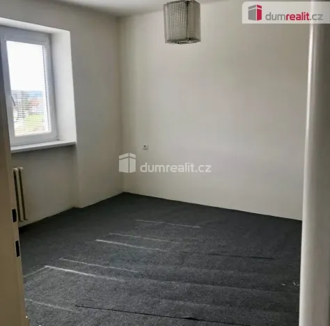 Prodej bytu 2+1, Ostrov, Jáchymovská, 56 m2