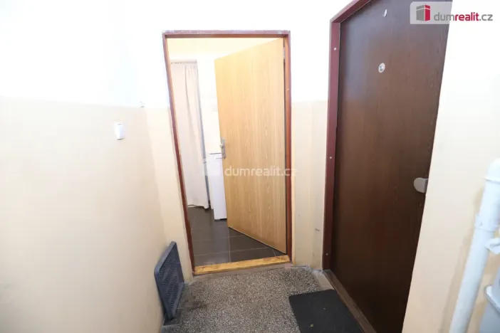 Pronájem bytu 2+1, Cheb, Vrchlického, 68 m2