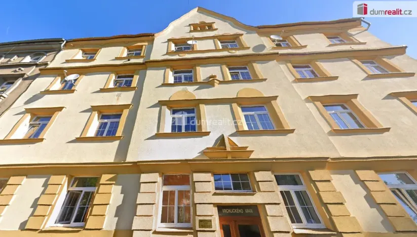 Pronájem bytu 2+1, Cheb, Vrchlického, 68 m2